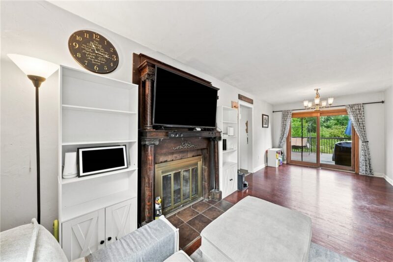 11 Reichold Rd — photo 5