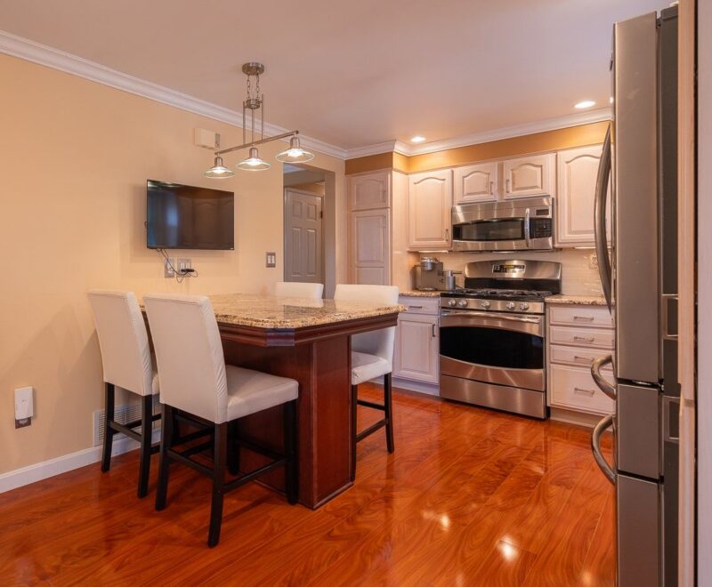 5090 Raintree DRIVE — photo 6
