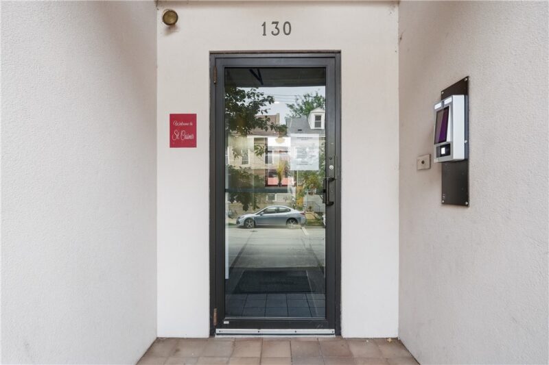 130 S 22nd St 1C — photo 5