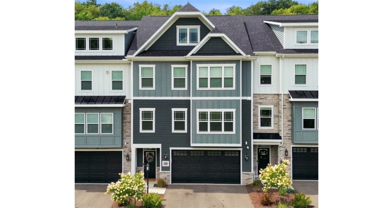 128 Rainier Ln — photo 1