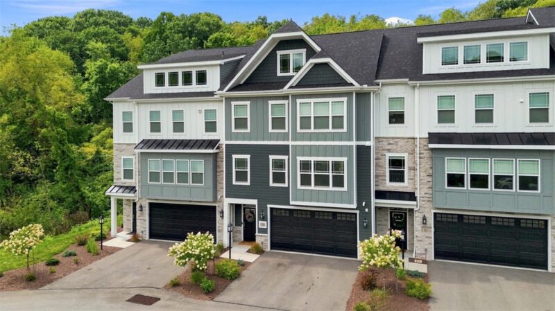 128 Rainier Ln — photo 3