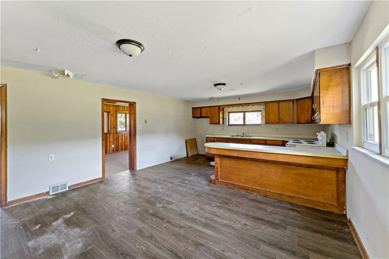 2443 Racetrack Rd — photo 8