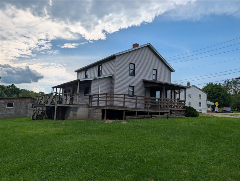 23 Jamison St — photo 3