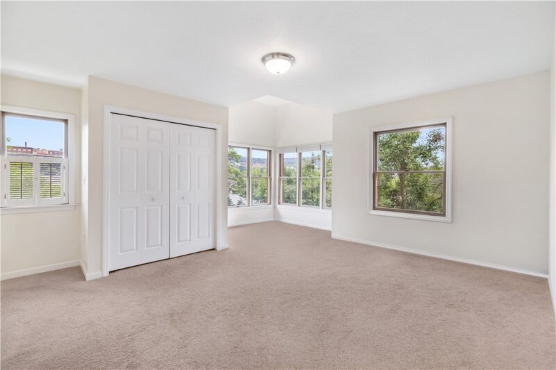 1710 S Shore Ct — photo 8