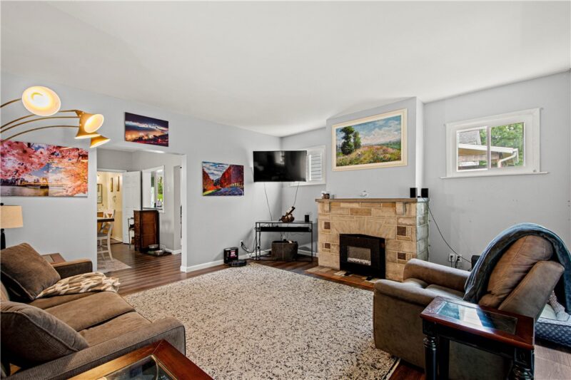 342 Valley Street — photo 2