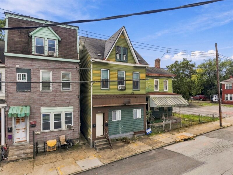 1255 Chartiers Ave — photo 3