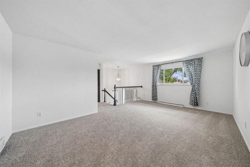 44 Chris Court — photo 6