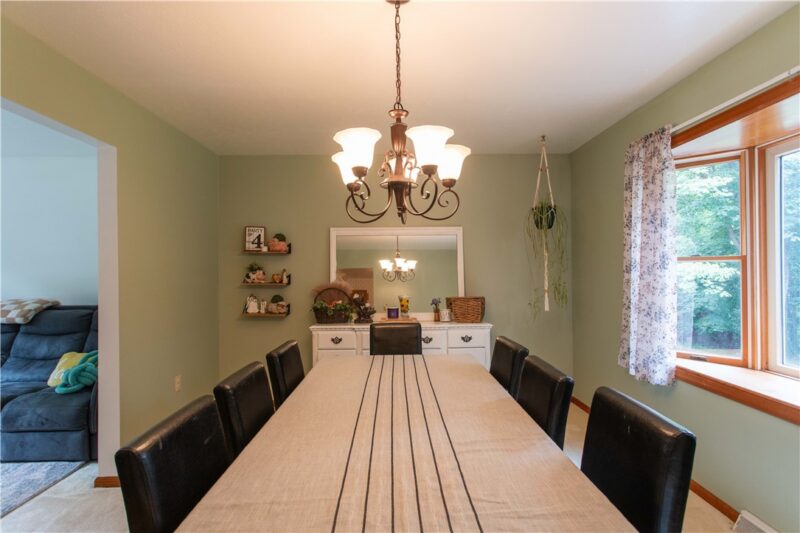 6026 Forest Drive — photo 8