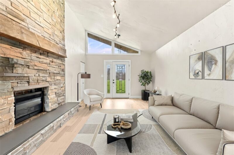 146 Shannon Rd — photo 3