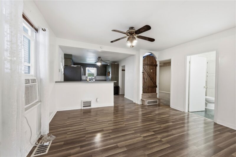 715 Kimball Ave — photo 5