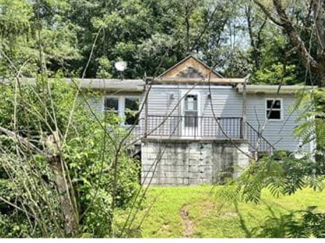 2302 Hunter Rd — photo 1