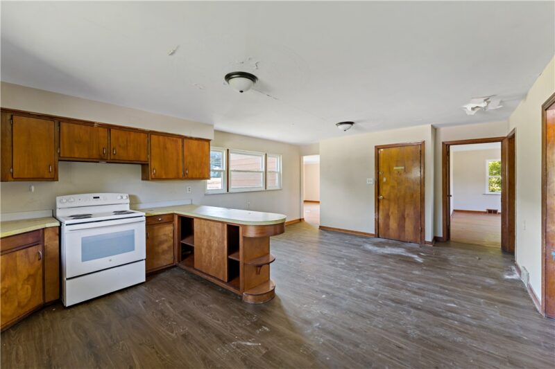 2443 Racetrack Rd — photo 5