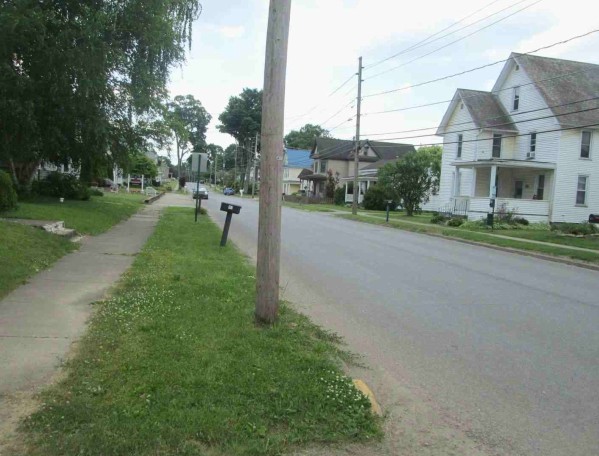 115 S Franklin St — photo 3