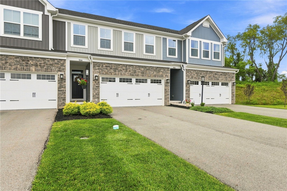 9004 Wellington Court — photo 1