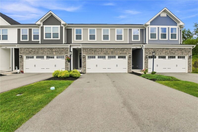 9004 Wellington Court — photo 2