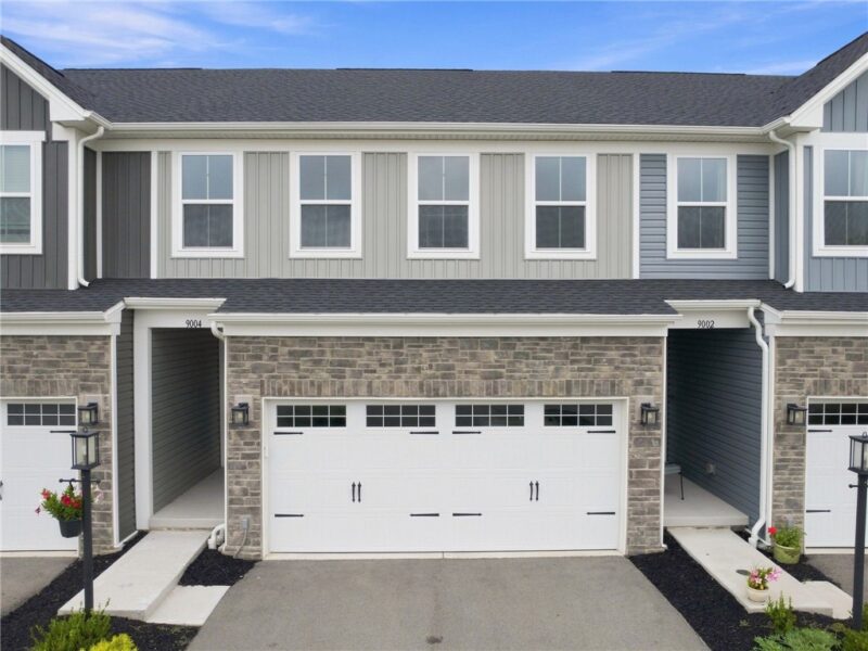 9004 Wellington Court — photo 3