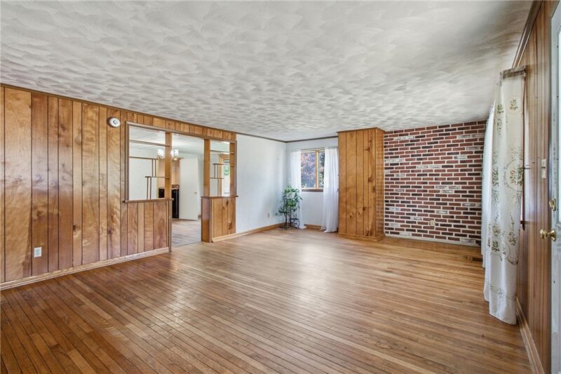 334 Madison St — photo 4
