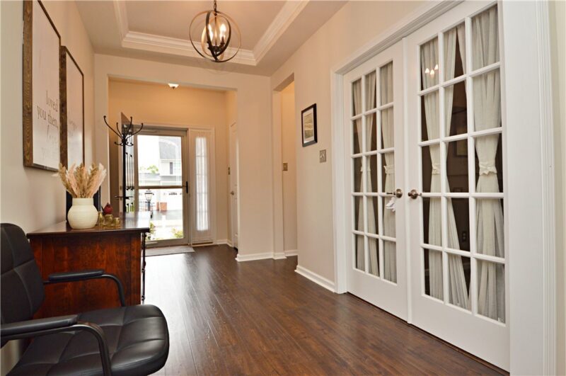 304 Ranchero Drive — photo 3