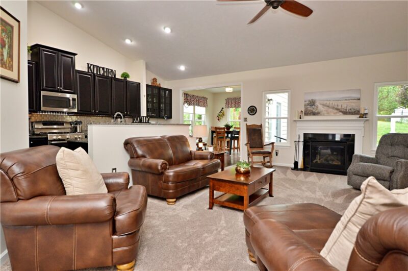304 Ranchero Drive — photo 7