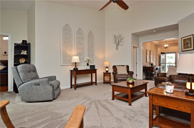 304 Ranchero Drive — photo 8