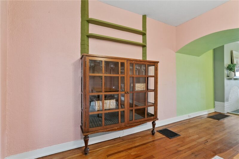 1659 Jancey St — photo 5
