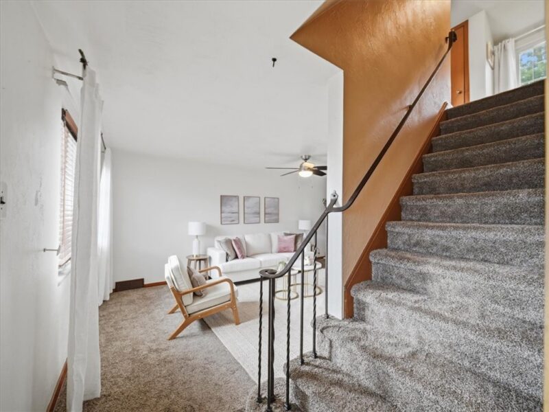 440 Camfield St — photo 6
