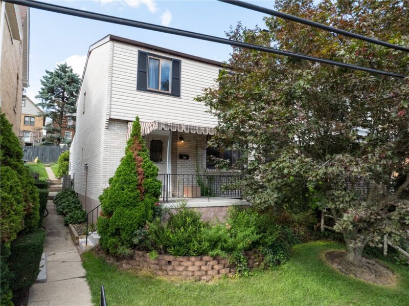 305 Lamarido St — photo 3