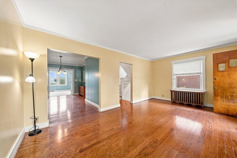 3189 Shady Ave — photo 5