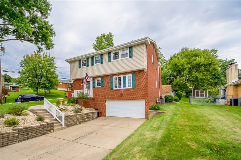 251 Old Clairton Rd — photo 3
