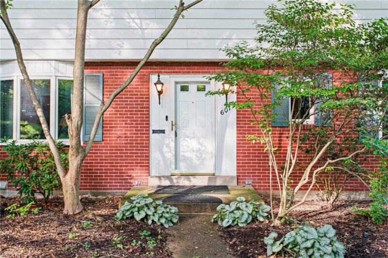 601 Edgewood Rd — photo 4