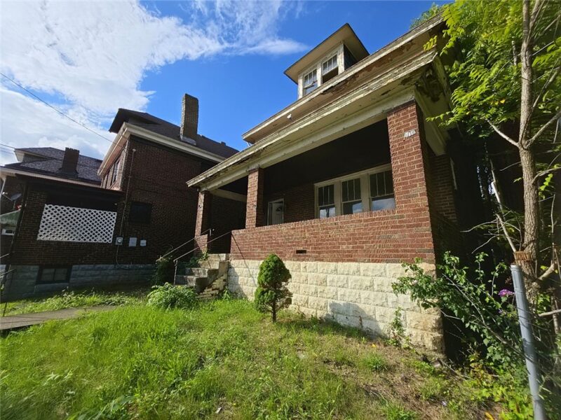 821 Woodworth Ave — photo 2