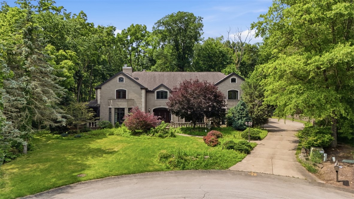 105 Lantern Cir — photo 1