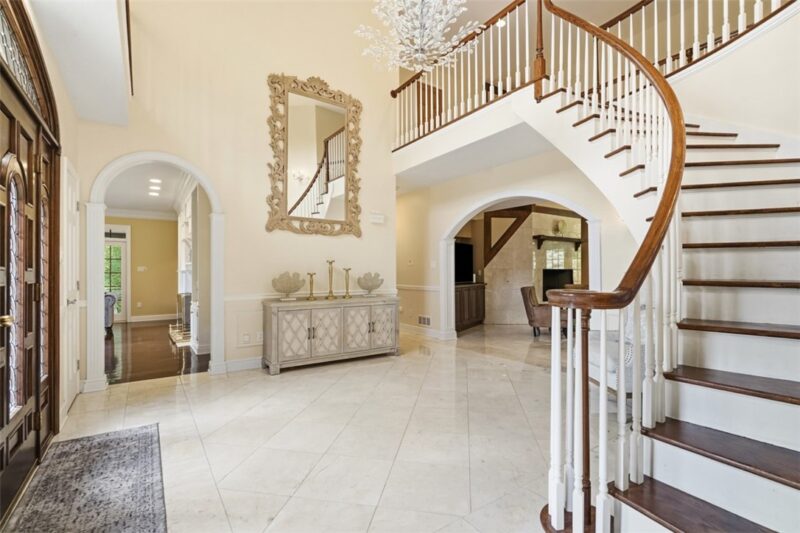 105 Lantern Cir — photo 4