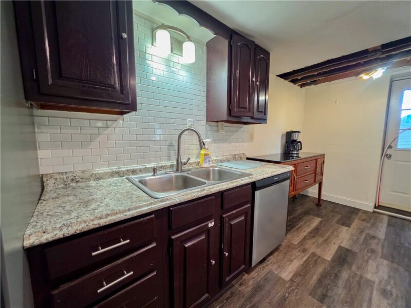 3401 Margaret St — photo 6