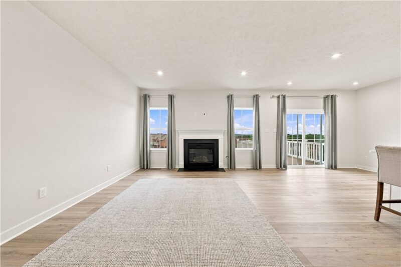 1051 Black Sands Dr — photo 7