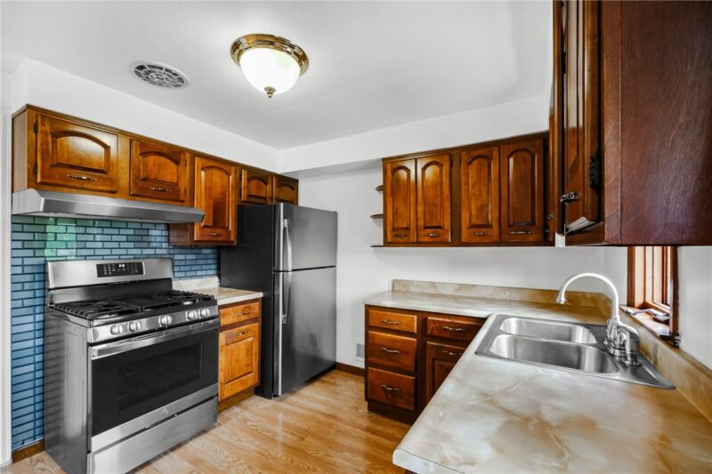 1031 Connor Rd — photo 7