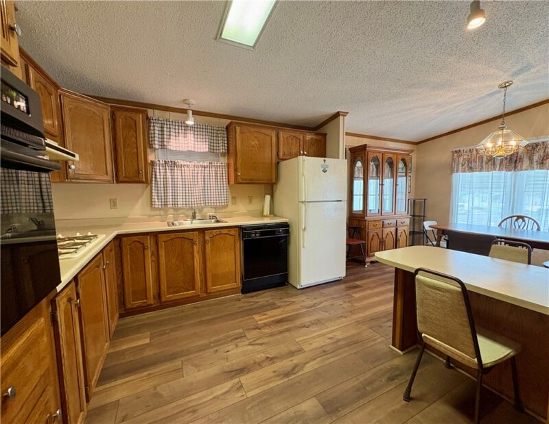 429 Vista Ln — photo 3