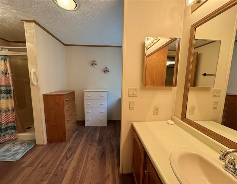 429 Vista Ln — photo 8