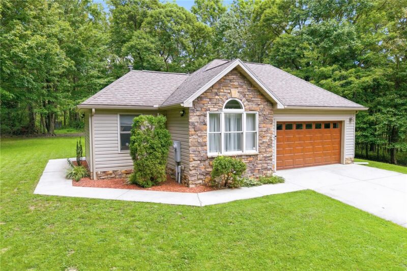 157 Reservoir Hill Road — photo 3