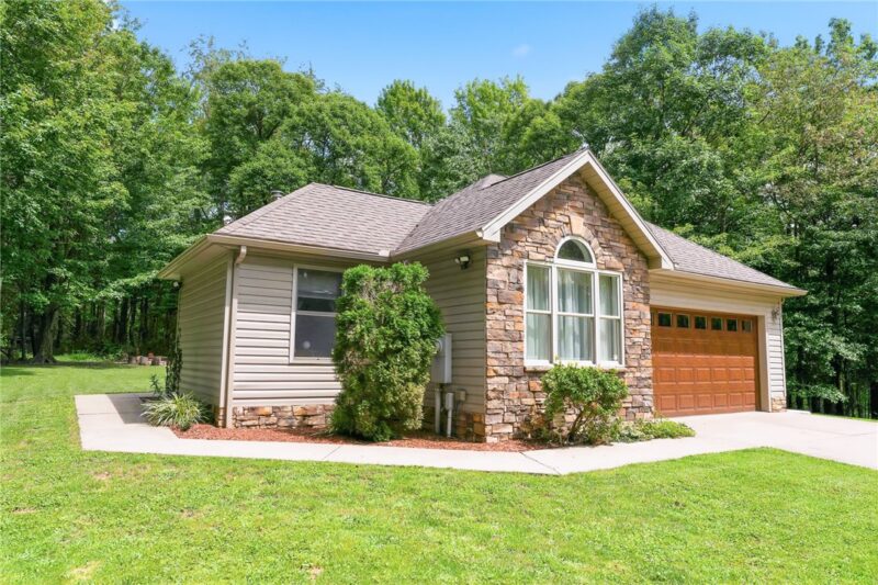 157 Reservoir Hill Road — photo 4