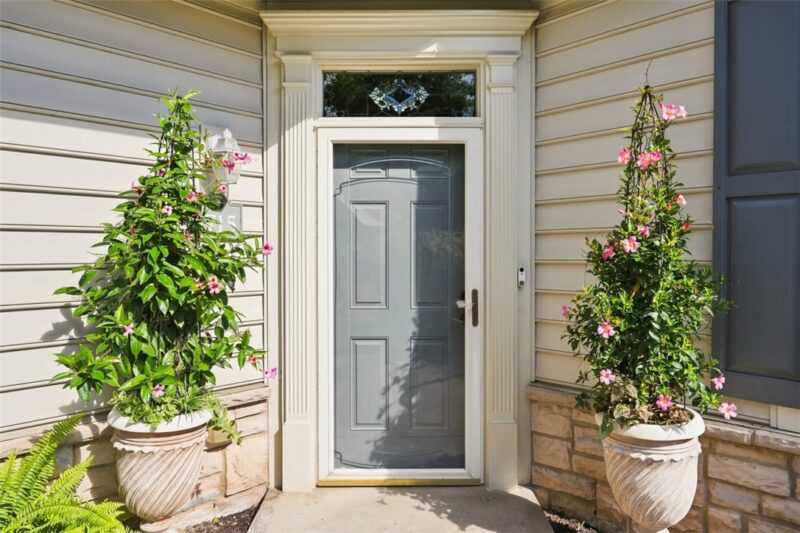 1715 Golf Course Drive — photo 4