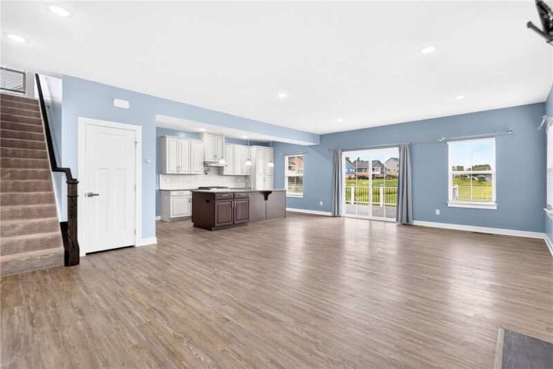 1057 Wedgewood Dr — photo 7