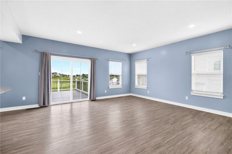 1057 Wedgewood Dr — photo 8
