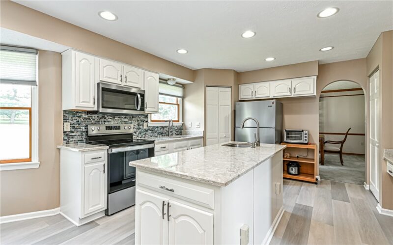 4847 Shamrogue Ct — photo 5