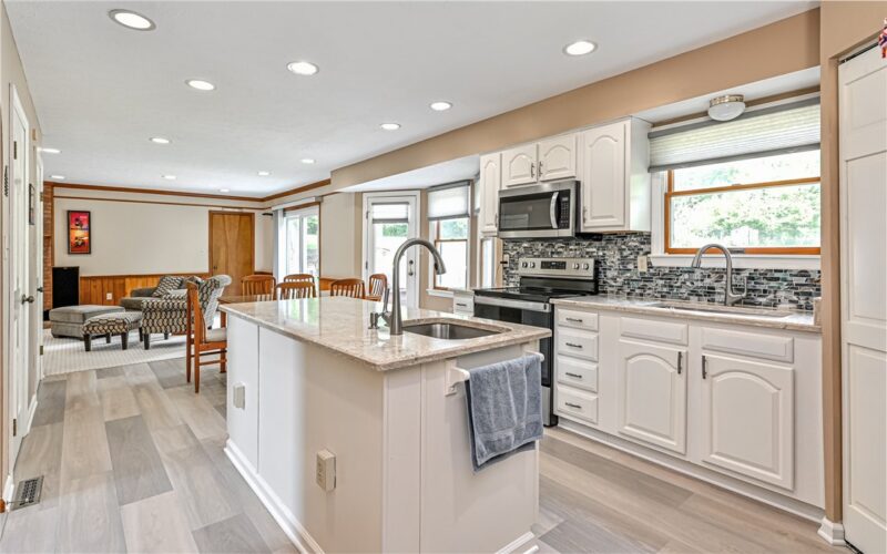 4847 Shamrogue Ct — photo 6