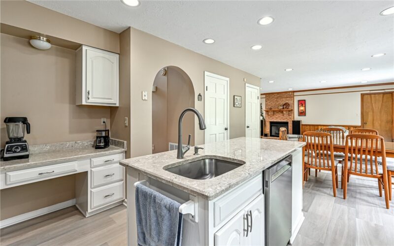 4847 Shamrogue Ct — photo 7