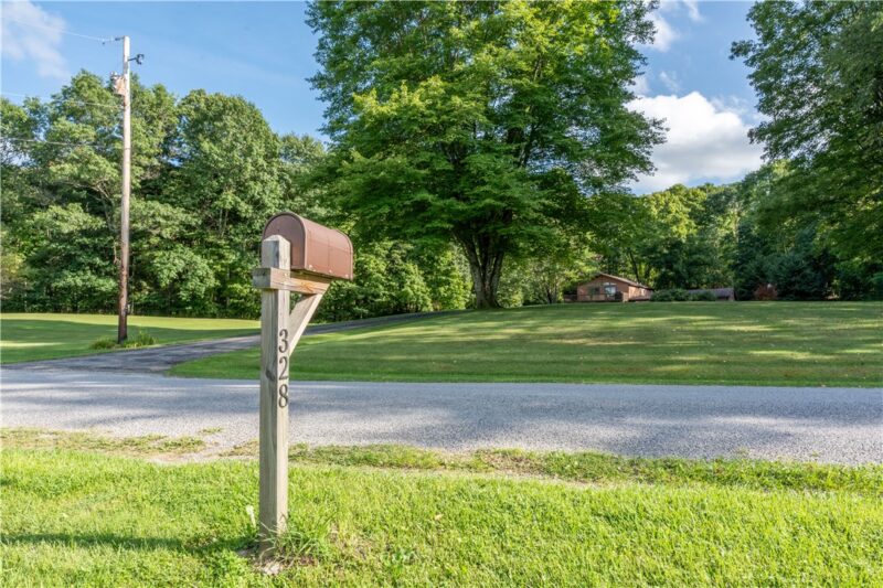 328 Mill Creek Rd — photo 2