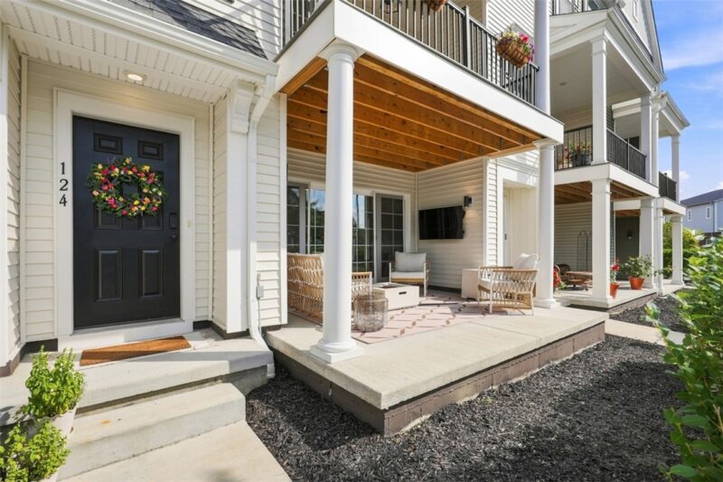124 Gress Rd — photo 3