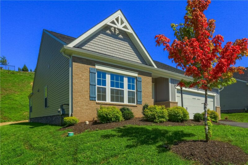 107 Deana Dr — photo 2