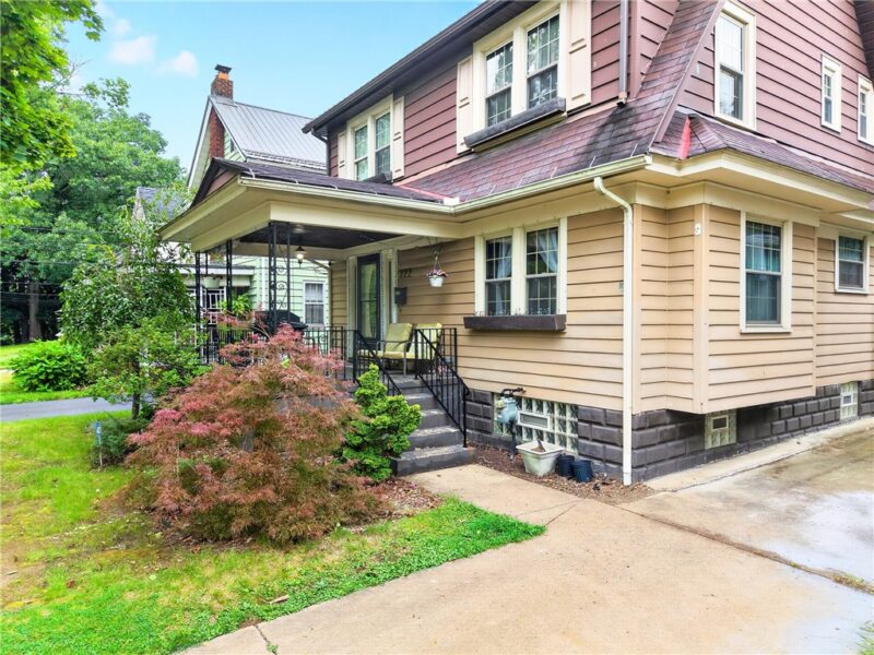 222 W Sheridan — photo 5